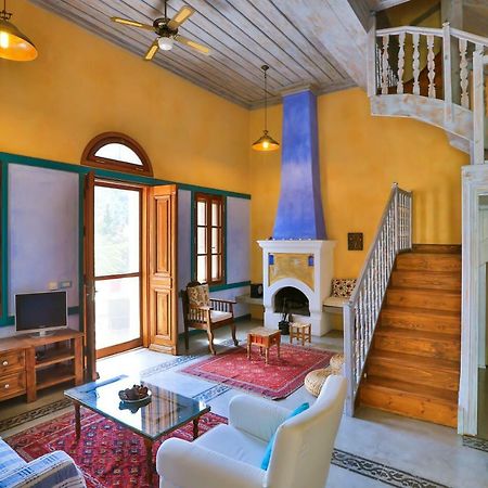 Villa Pera Meria Megisti Bagian luar foto