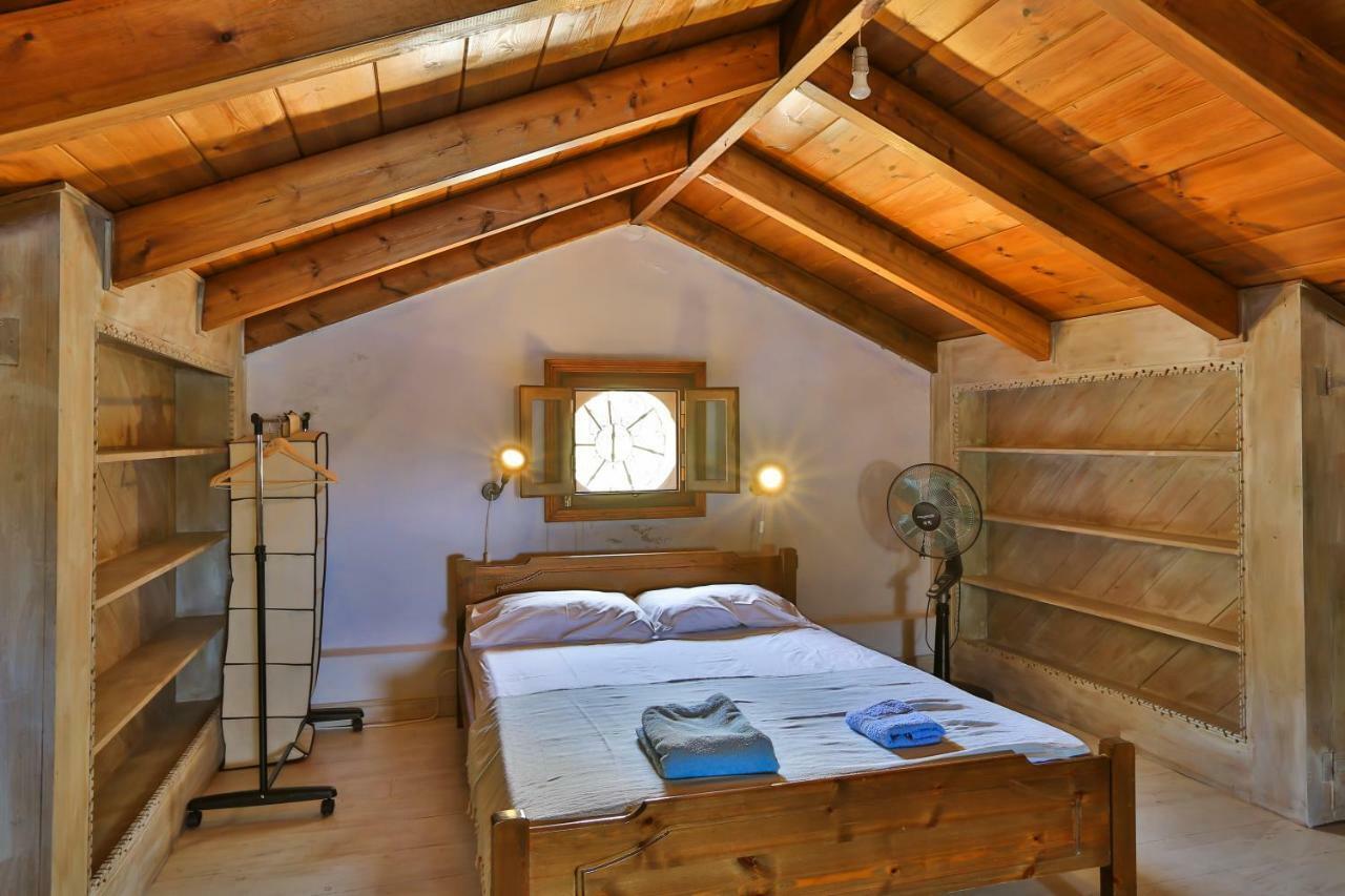 Villa Pera Meria Megisti Bagian luar foto